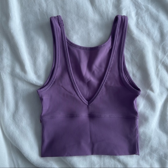 SOLD lululemon power pivot tank - Picture 2 of 3